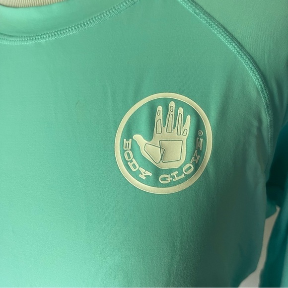 Body Glove Long Sleeve Rash Guard Tee - Picture 4 of 4